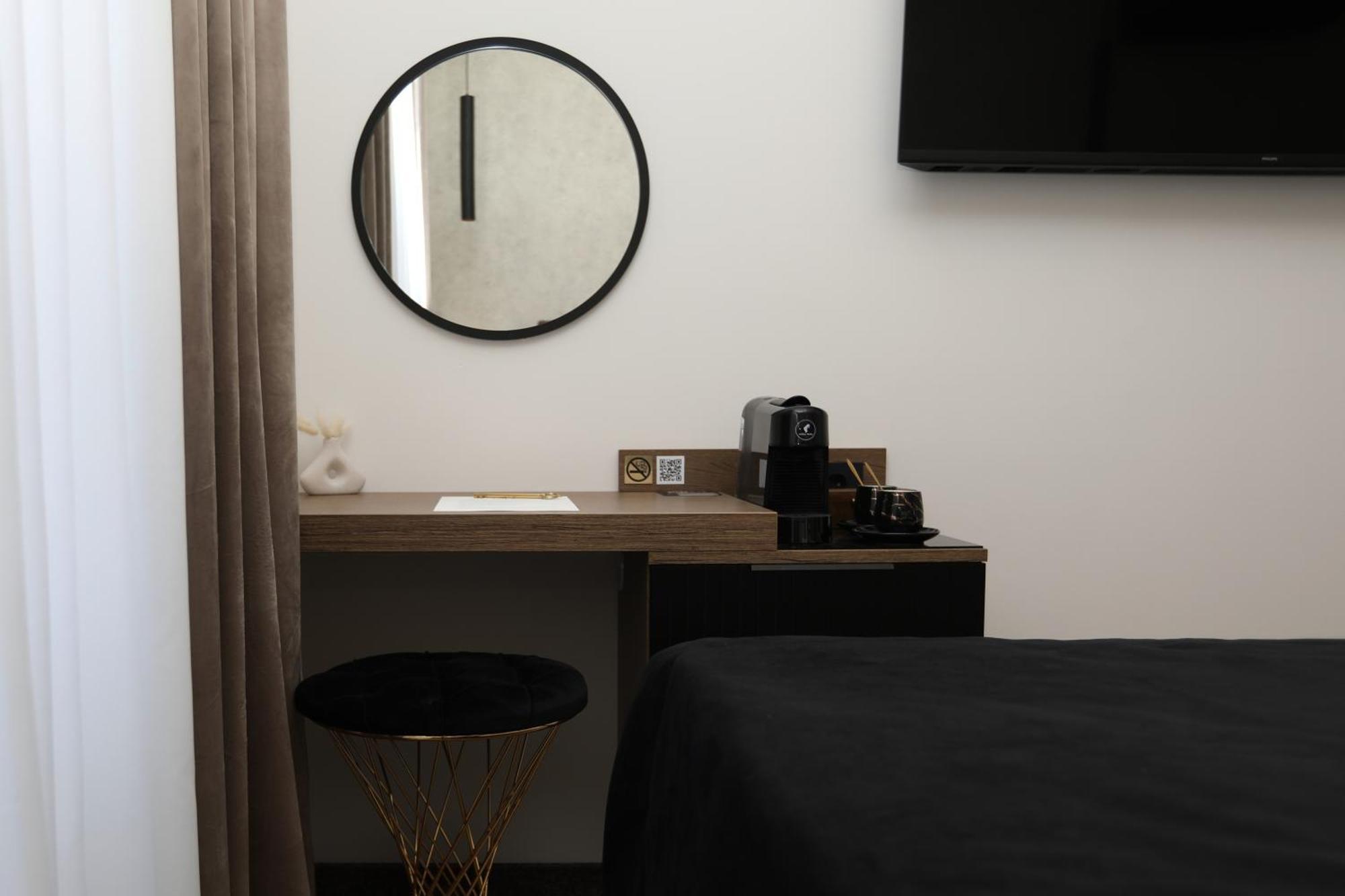 Ma Pe Luxury Rooms Σπλιτ Δωμάτιο φωτογραφία